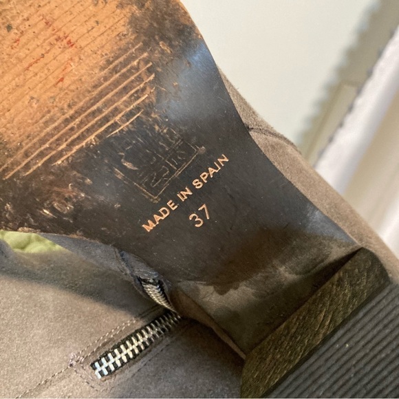 Jeffrey Campbell Slouch Ruched Oiled Gray Suede Block Heel Boots - Picture 9 of 10